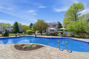 15 Framingham Ln, Shoreham, NY 11786 - Photo 36