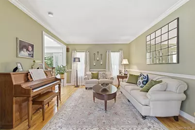 15 Framingham Lane, Shoreham, NY 11786 - Photo 6