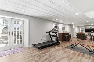 15 Framingham Ln, Shoreham, NY 11786 - Photo 32