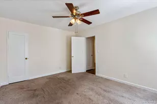 70 S Park Ave, Rockville Centre, NY 11570 - Photo 16