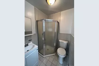 2918 Sampson Avenue, Bronx, NY 10465 - Photo 8