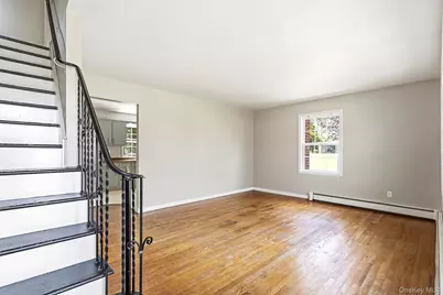 9 White Birch Lane, Remsenburg, NY 11960 - Photo 2