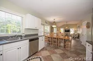 63 E Tiana Rd, Hampton Bays, NY 11946 - Photo 10