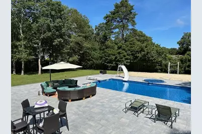 63 E Tiana Road, Hampton Bays, NY 11946 - Photo 28