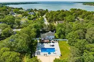 63 E Tiana Rd, Hampton Bays, NY 11946 - Photo 24