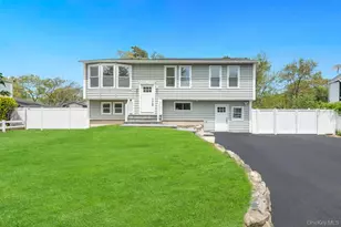 491 Hawkins Rd, Selden, NY 11784 - Photo 46