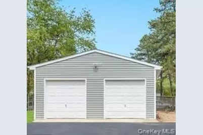 491 Hawkins Road, Selden, NY 11784 - Photo 42