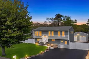 491 Hawkins Rd, Selden, NY 11784 - Photo 2
