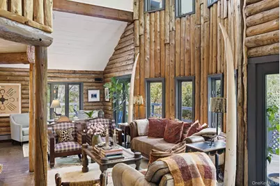129 Bull Path, East Hampton, NY 11937 - Photo 6