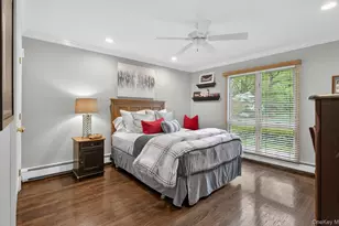 30 Orchard Dr, Woodbury, NY 11797 - Photo 18