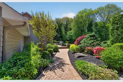 30 Orchard Drive, Woodbury, NY 11797 - Photo 36