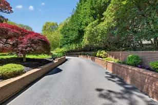30 Orchard Dr, Woodbury, NY 11797 - Photo 46