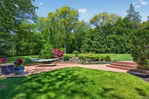 30 Orchard Dr, Woodbury, NY 11797 - Photo 40