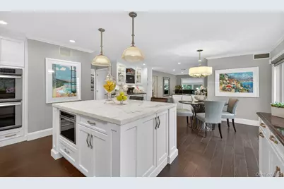 30 Orchard Drive, Woodbury, NY 11797 - Photo 10