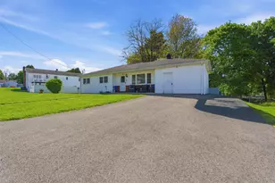 23 Stori Rd, Newburgh, NY 12550 - Photo 2