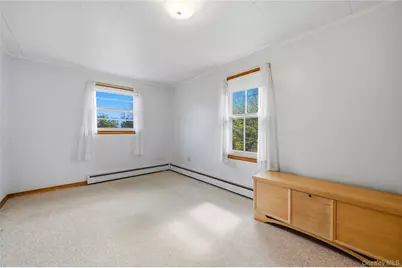 309 Windsor Highway, New Windsor, NY 12553 - Photo 18