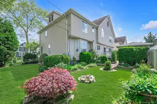 110 Union Pl, Lynbrook, NY 11563 - Photo 20