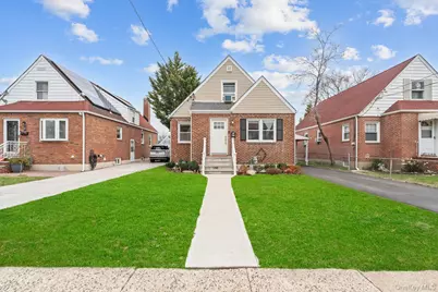 20 Dewitt Street, Valley Stream, NY 11580 - Photo 1