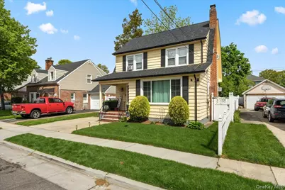 29 Crowell Street, Hempstead, NY 11550 - Photo 38