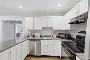 549 Gregory Ct, Highland, NY 12528 - Photo 6