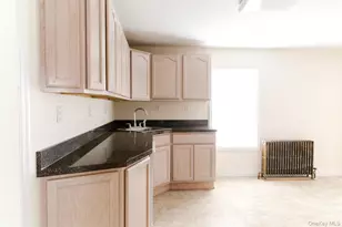 296 Main St, Beacon, NY 12508 - Photo 10