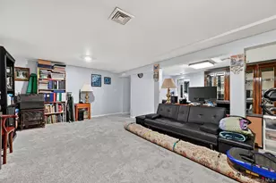 426 Genesee Ct, Suffern, NY 10901 - Photo 30