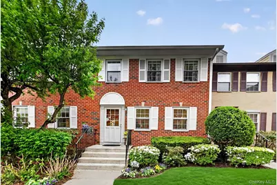 426 Genesee Court, Suffern, NY 10901 - Photo 1