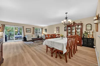 426 Genesee Court, Suffern, NY 10901 - Photo 8