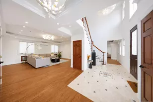 248-09 Rushmore Ave, Douglaston, NY 11362 - Photo 4