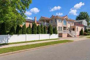 248-09 Rushmore Ave, Douglaston, NY 11362 - Photo 2