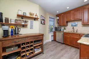200 N Village Ave, Rockville Centre, NY 11570 - Photo 8