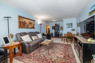200 N Village Ave, Rockville Centre, NY 11570 - Photo 12