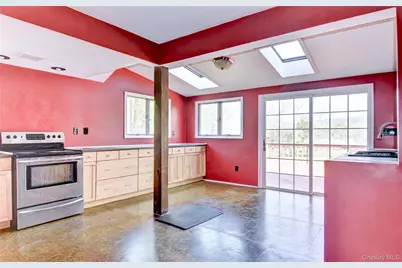 1552 Greenville Turnpike, Port Jervis, NY 12771 - Photo 14
