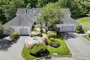 17 Ingleside Ln, White Plains, NY 10605 - Photo 2