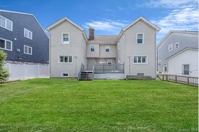 64 W 2nd Street, Freeport, NY 11520 - Photo 22