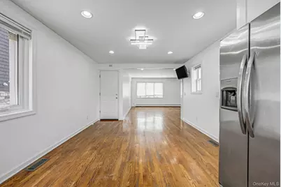64 W 2nd Street, Freeport, NY 11520 - Photo 20