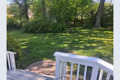 81 Union Avenue, Amityville, NY 11701 - Photo 10
