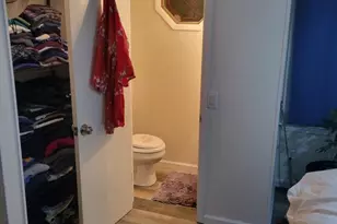 81 Union Ave, Amityville, NY 11701 - Photo 22