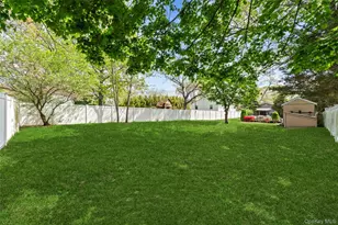 164 Dare Rd, Selden, NY 11784 - Photo 10