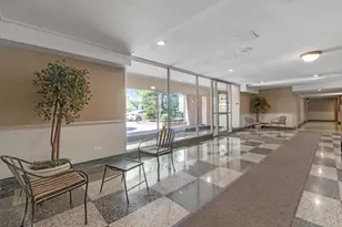 83-35 139th St, Briarwood, NY 11435 - Photo 2