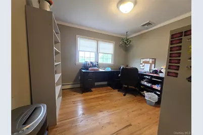 2663 Columbus Avenue, North Bellmore, NY 11710 - Photo 18