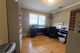 2663 Columbus Ave, North Bellmore, NY 11710 - Photo 18