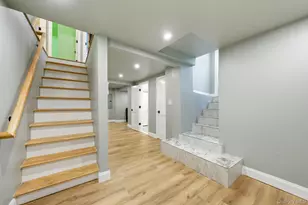 21 Newfoundland Ave, Huntington, NY 11743 - Photo 18