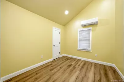 21 Newfoundland Avenue, Huntington, NY 11743 - Photo 22