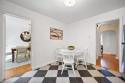 52 Midland Avenue, Bronxville, NY 10708 - Photo 14