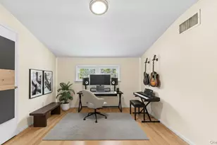 50 Wilmot Rd, New Rochelle, NY 10804 - Photo 16