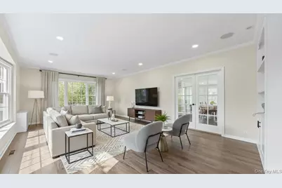 50 Wilmot Road, New Rochelle, NY 10804 - Photo 8