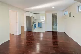 110-14 194th St, Saint Albans, NY 11412 - Photo 4