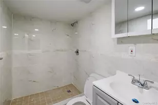 110-14 194th St, Saint Albans, NY 11412 - Photo 28
