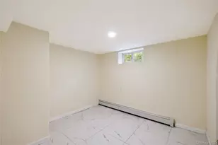 110-14 194th St, Saint Albans, NY 11412 - Photo 26